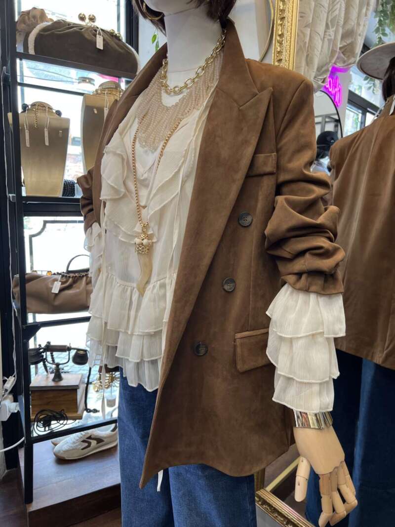 Blazer in Ecorenna doppiopetto - immagine 2
