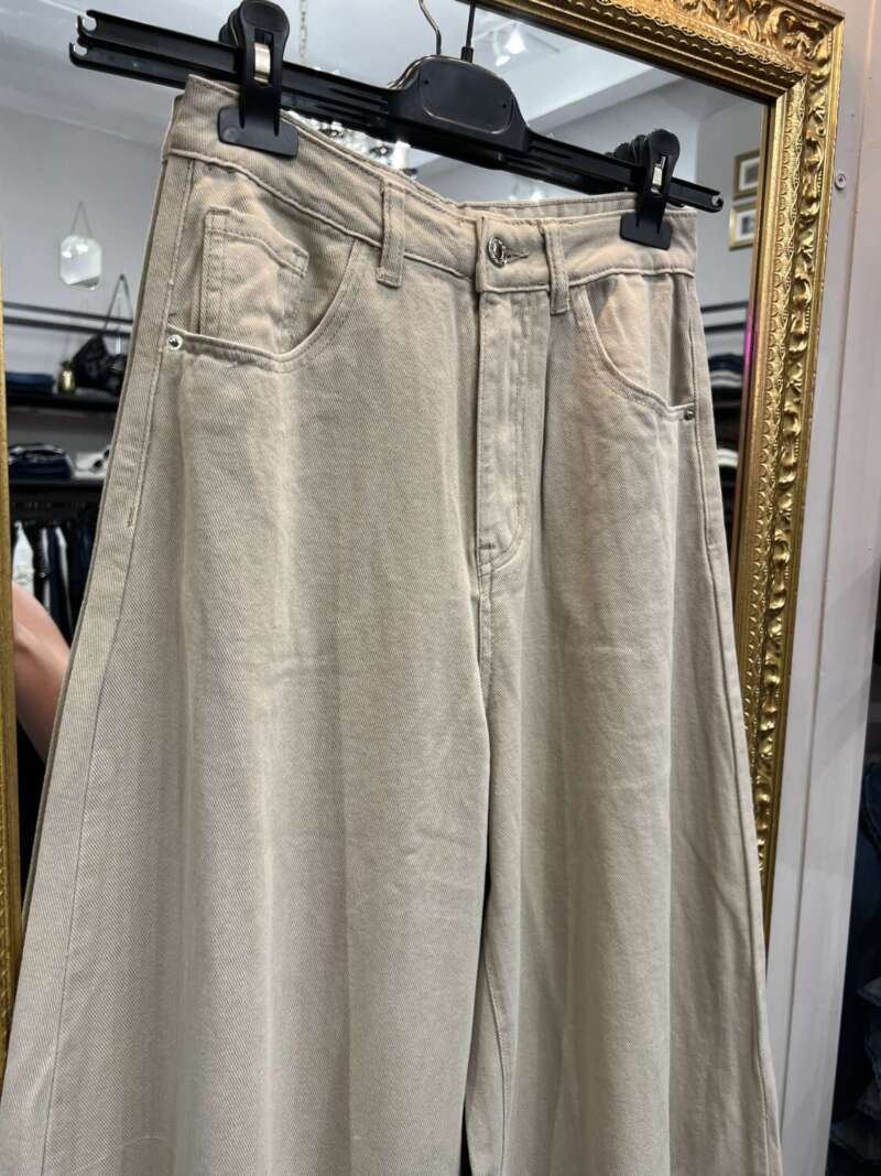 Jeans super Palazzo Beige - immagine 2