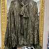 Camicia in pizzo con fiocco Verde Militare