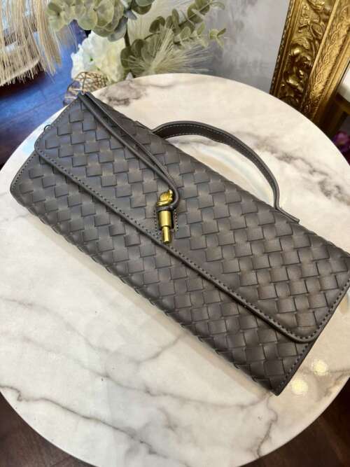 Clutch Intrecciata Grigia