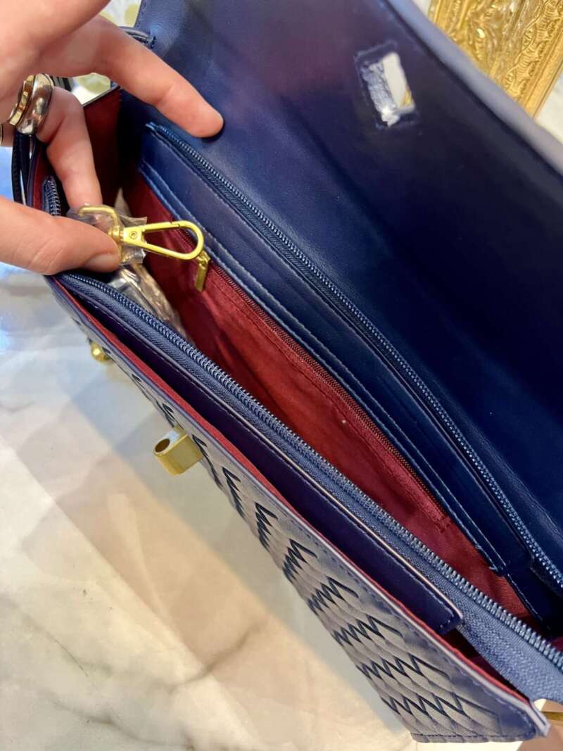 Clutch Intrecciata Blu - immagine 2