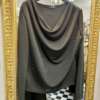 Maglia con scollo morbido Nera