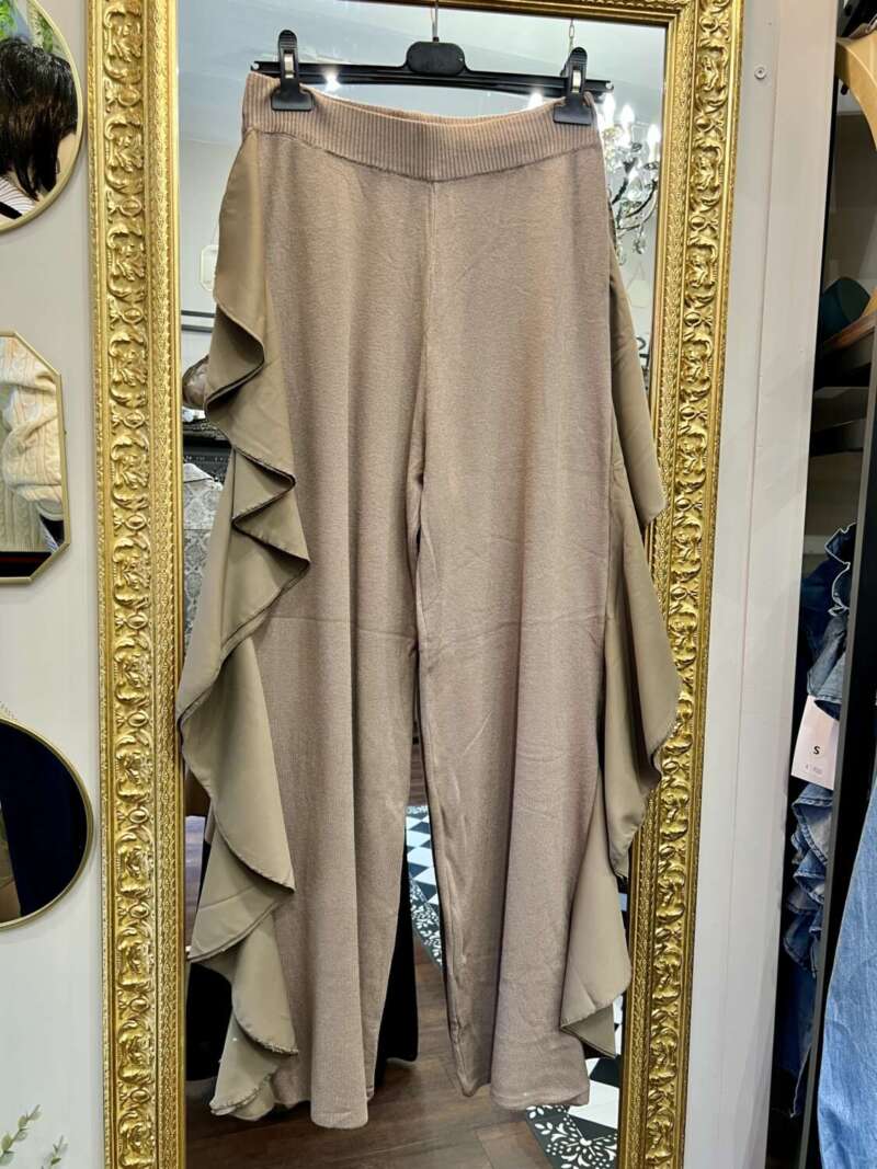 Coordinato in maglia con Rouches Fango - immagine 3