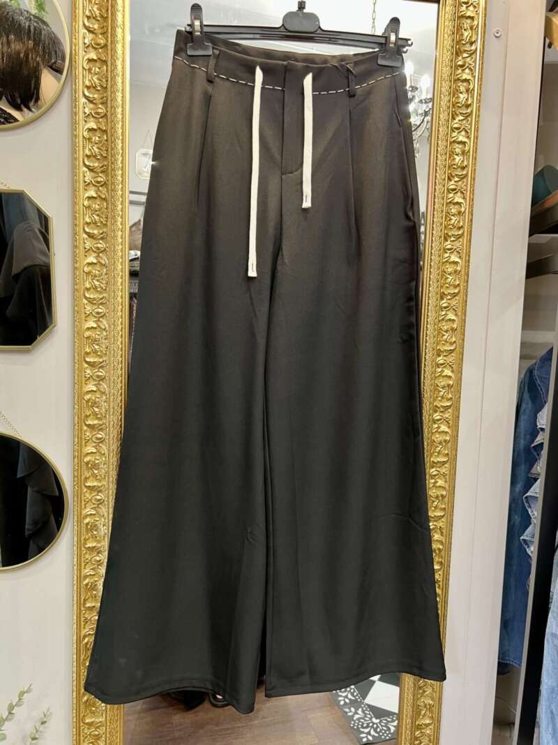 Pantaloni Palazzo con Impunture Neri