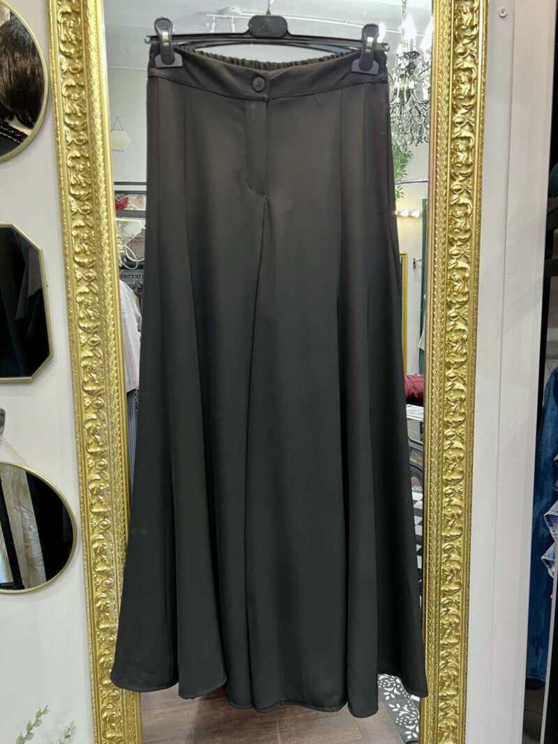Coordinato Blusa e Pantapalazzo Nero - immagine 3