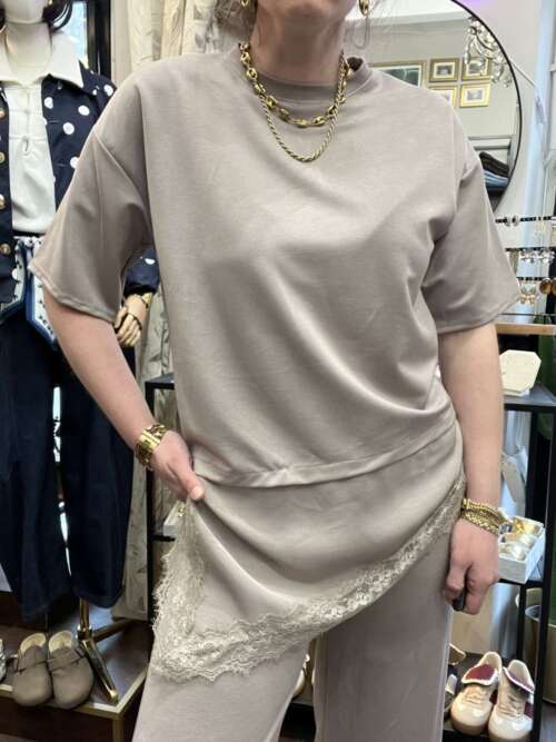 Alternative view of Coordinato asimmetrico pizzo Fango